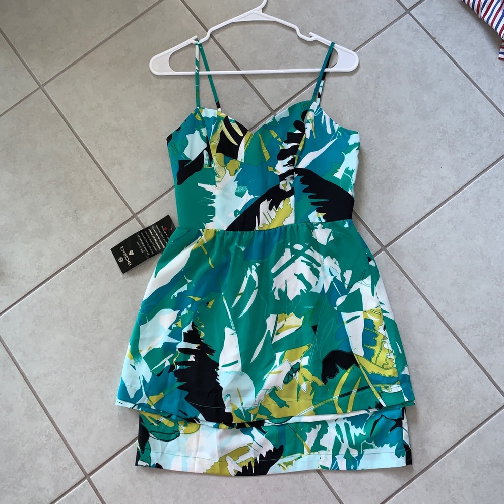 NWT Bebe Tropical Spring Dress Sz S